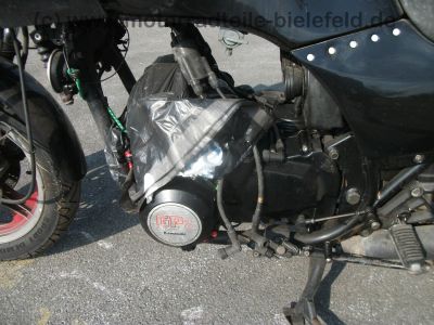 Kawasaki_GPZ_750_UT_schwarz_830ccm_KZ_750_E_ZX750A_-_wie_Z_KZ_500_550_750_A_B_C_D_E_F_H_LTD_34.jpg