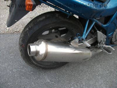 Suzuki_GSF_600_S_Bandit_GN77B_tuerkis_57kW_EZ98_2__Hd__10tkm_Crash_-_wie_GSX_GSF_GS_400_500_600_750_E_S_F_13.jpg