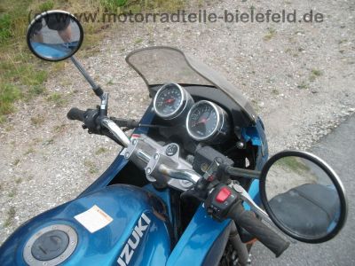 Suzuki_GSF_600_S_Bandit_GN77B_tuerkis_57kW_EZ98_2__Hd__10tkm_Crash_-_wie_GSX_GSF_GS_400_500_600_750_E_S_F_9.jpg