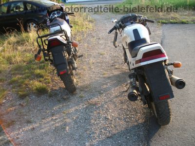 Honda_VFR_750_F_RC24_weiss_Sturz_EZ90_72kW_Stahlflex_-_wie_RC36_VF_500_700_750_F_S_C_RC07_RC09_RC21_PC12_4.jpg