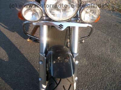 Suzuki_VZ_800_Marauder_Chopper_Cruiser_gruen_1a_gepflegt_Scheibe_Sissy-Bar_Koffer-Traeger_Chrom_Sturzbügel_Zusatz-Scheinwerfer_-_wie_VL_VS_800_1400_1500_Volusia_Intruder_19.jpg