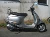 Vespa_125_ET4_Roller_Typ_M04_EZ01_silber-grau_Chrom_Sturzbuegel_vorn_und_hinten_Gepaecktraeger_gepflegt_33.jpg