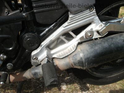 Yamaha_XJ_600_3KN_grau-weiss_49kW_67PS_Original-Verkleidung_hohe_Scheibe_Koffer-Traeger_-_wie_51J_XJ_550_650_700_750_900_37.jpg