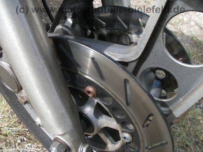 Yamaha_XJ_900_Tourer_Typ_58L_Koffer-Traeger_original_Auspuff_Motor-Verkleidung_-_wie_51J_XJ_550_650_700_750_900_31A_4BB_100.jpg