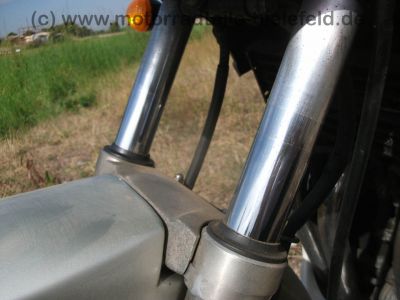 Yamaha_XJ_900_Tourer_Typ_58L_Koffer-Traeger_original_Auspuff_Motor-Verkleidung_-_wie_51J_XJ_550_650_700_750_900_31A_4BB_23.jpg