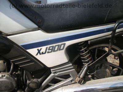 Yamaha_XJ_900_Tourer_Typ_58L_Koffer-Traeger_original_Auspuff_Motor-Verkleidung_-_wie_51J_XJ_550_650_700_750_900_31A_4BB_42.jpg