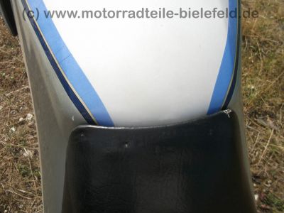 Yamaha_XJ_900_Tourer_Typ_58L_Koffer-Traeger_original_Auspuff_Motor-Verkleidung_-_wie_51J_XJ_550_650_700_750_900_31A_4BB_49.jpg