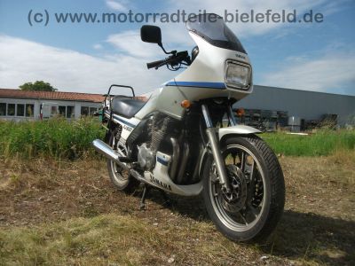Yamaha_XJ_900_Tourer_Typ_58L_Koffer-Traeger_original_Auspuff_Motor-Verkleidung_-_wie_51J_XJ_550_650_700_750_900_31A_4BB_62.jpg