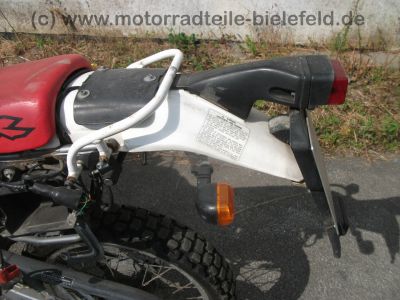 Honda_XLR_125_R_JD16_weiss-rot_Enduro_offen_94_Kmh_-_wie_CLR_125_City-Fly_JD18_XR_125_L_JD19_Einzylinder_8.jpg