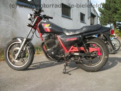 Honda_FT_500_PC07_schwarz_Einzylinder_single_-_wie_CB_XL_250_500_R_S_PD01_PD02_MC02_5.jpg