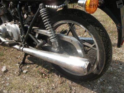 Suzuki_GS_400_E_Twin_Zwei-Zylinder_Klassiker_original_Auspuff_DGM_31914_S_-_wie_GS_500_550_750_D_E_L_T_15.jpg