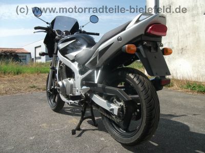Suzuki_GS_500_E_JS1BK_schwarz_wie_neu_Front-Verkleidung_Motor_M502_-_wie_GS_500_E_U_EU_GM51A_GM51B_12.jpg