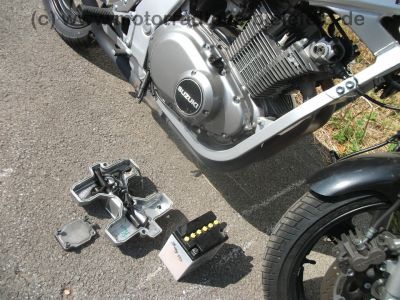 Suzuki_GS_500_E_JS1BK_schwarz_wie_neu_Front-Verkleidung_Motor_M502_-_wie_GS_500_E_U_EU_GM51A_GM51B_88.jpg