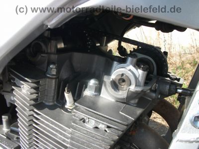 Suzuki_GS_500_E_JS1BK_schwarz_wie_neu_Front-Verkleidung_Motor_M502_-_wie_GS_500_E_U_EU_GM51A_GM51B_90.jpg