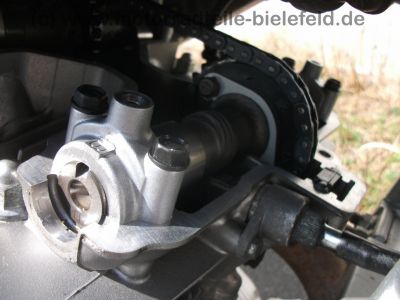 Suzuki_GS_500_E_JS1BK_schwarz_wie_neu_Front-Verkleidung_Motor_M502_-_wie_GS_500_E_U_EU_GM51A_GM51B_92.jpg