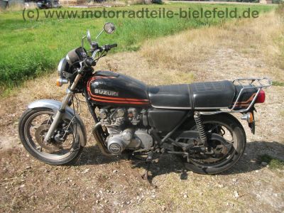 Suzuki_GS_550_E__original_schwarz-rot_Gepaeck-Traeger_-_wie_GS_400_500_750_D_E_L_T_11.jpg