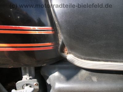 Suzuki_GS_550_E__original_schwarz-rot_Gepaeck-Traeger_-_wie_GS_400_500_750_D_E_L_T_27.jpg