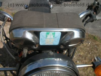 Suzuki_GS_550_E__original_schwarz-rot_Gepaeck-Traeger_-_wie_GS_400_500_750_D_E_L_T_34.jpg