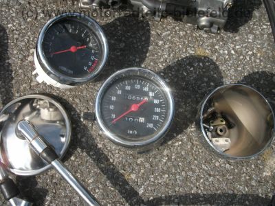 Suzuki_GSF_600_S_Bandit_GN77B_tuerkis_Ersatz-Teile_spare-parts_-_wie_GN77a_GS_GSX_GSF_400_500_600_750_E_F_S_30.jpg