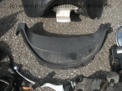 Suzuki_GSF_600_S_Bandit_GN77B_tuerkis_Ersatz-Teile_spare-parts_-_wie_GN77a_GS_GSX_GSF_400_500_600_750_E_F_S_40.jpg