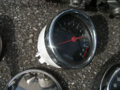 Suzuki_GSF_600_S_Bandit_GN77B_tuerkis_Ersatz-Teile_spare-parts_-_wie_GN77a_GS_GSX_GSF_400_500_600_750_E_F_S_48.jpg