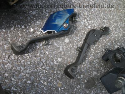 Suzuki_GSF_600_S_Bandit_GN77B_tuerkis_Ersatz-Teile_spare-parts_-_wie_GN77a_GS_GSX_GSF_400_500_600_750_E_F_S_57.jpg