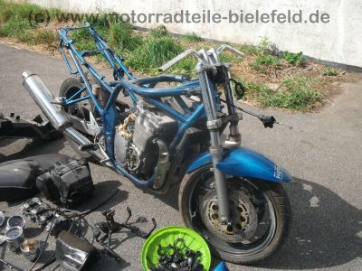 Suzuki_GSF_600_S_Bandit_GN77B_tuerkis_Ersatz-Teile_spare-parts_-_wie_GN77a_GS_GSX_GSF_400_500_600_750_E_F_S_9.jpg