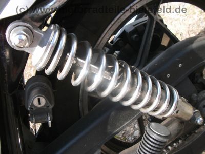 Suzuki_GSX_400_F_KATANA_GS40XF_-_wie_GS_400_500_550_650_750_D_E_G_28.jpg