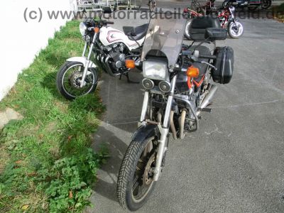 Honda_CBX_650_E_RC13_weiss_orig__Auspuff_HM_ME5_E_-_wie_CBX_550_750_F_F2_PC04_RC17_76.jpg