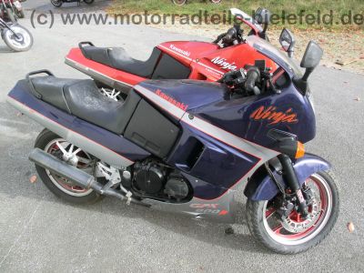 Kawasaki_GPX_600_R_Ninja_NL_lila_-_wie_ZX_GPZ_GPX_600_750_900_R_A_B_C_D_E_F_12.jpg