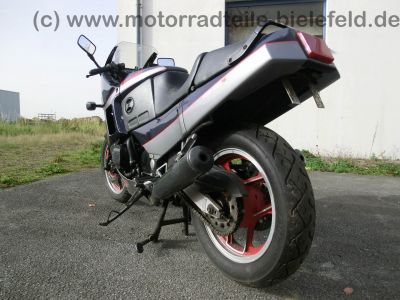 Kawasaki_GPX_600_R_Ninja_NL_lila_-_wie_ZX_GPZ_GPX_600_750_900_R_A_B_C_D_E_F_17.jpg