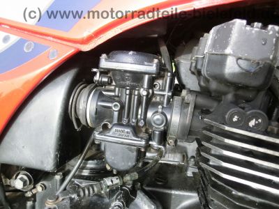 Kawasaki_GPZ_550_UT_rot_NL_LASER_Auspuff_4in1_-_wie_KZ_Z_GPZ_400_500_550_750_1100_J_E_UT_63.jpg