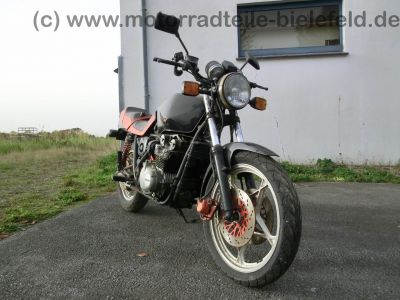Suzuki_GS_650_G_KATANA_teilzerlegt_orig__Auspuff_-_wie_GS_500_550_750_1100_D_E_G_ES_EF_Katana_43.jpg