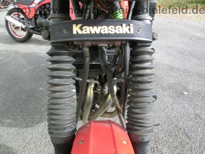 Kawasaki_GT_550_rot_2x_Koffer_motad_Auspuff_4in1_Sturzbuegel_KZ_550_GT_Kardan-Tourer_-_wie_KZ_Z_GPZ_400_500_550_750_1100_J_E_UT_GT_31.jpg