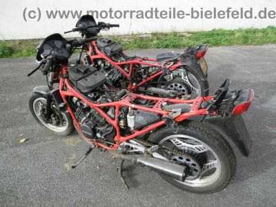 Honda_VF_400_F_NC13_nackt_-_wie_VT_500_E_PC11_VF_500_F_F2_PC12_VF_750_F_RC15_2.jpg