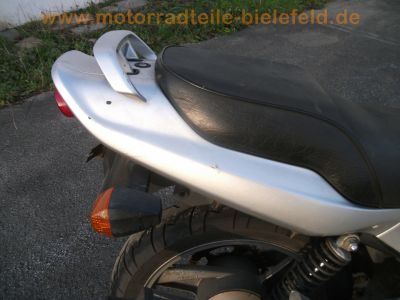 Kawasaki_ER-5_ER_500_A_Twister__silber-grau_Tankbeulen_-_wie_EN_EX_KLE_LE_500_12.jpg