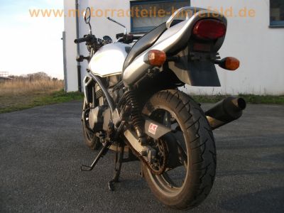 Kawasaki_ER-5_ER_500_A_Twister__silber-grau_Tankbeulen_-_wie_EN_EX_KLE_LE_500_34.jpg