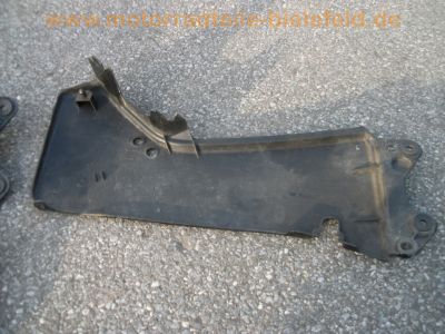 Suzuki_GSX-R_1100__GU74C_Ersatz-Teile_spare_parts_Verkleidung_Raeder_-_wie_GSX_750_R_GR75A_13.jpg