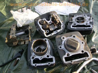 Honda_CB_250_RS_MC02_DELUXE_Ersatzteile_spares_spare_parts_Neuteile_Tank_Motor_Auspuff_Sitz_etc__161.jpg