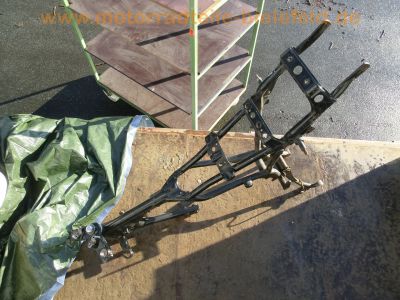 Honda_CB_250_RS_MC02_DELUXE_Ersatzteile_spares_spare_parts_Neuteile_Tank_Motor_Auspuff_Sitz_etc__27.jpg