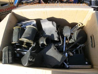 Honda_CB_250_RS_MC02_DELUXE_Ersatzteile_spares_spare_parts_Neuteile_Tank_Motor_Auspuff_Sitz_etc__89.jpg