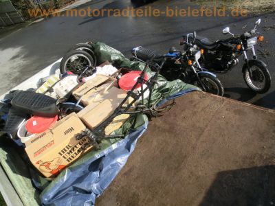 Honda_CB_250_RS_MC02_schwarz-blau_26tkm_Stahlflex_-_wie_DELUXE_XL_CL_250_S_R_MD03_MD04_1.jpg