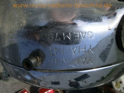 Yamaha_XJ_550_4V8_weiss_Ersatz-Teile_Motor_Heck-Buegel_-_wie_XJ_400_600_650_750_32.jpg