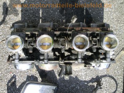 Yamaha_XJ_550_4V8_weiss_Ersatz-Teile_Motor_Heck-Buegel_-_wie_XJ_400_600_650_750_67.jpg