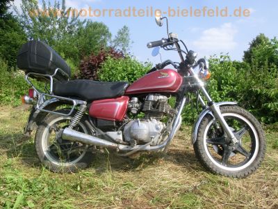 Honda_CM_400_T_NC01_braun_Twin_Chopper_Schuh-Topcase_-__wie_CM_CB_125_250_400_450_C_T_N_40.jpg