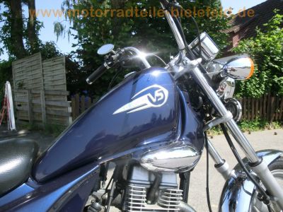 Daelim_VS_125_Evolution_Chopper_blau_-_Custom_wie_VT_125_Daystar_49.jpg