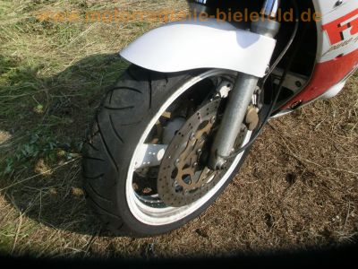 Yamaha_FZR_1000_Genesis_2GH_rot-weiss_-_wie_2LA_2LF_FZ_FZR_600_750_3LE_Exup_10.jpg