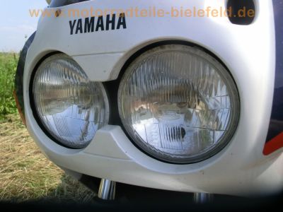Yamaha_FZR_1000_Genesis_2GH_rot-weiss_-_wie_2LA_2LF_FZ_FZR_600_750_3LE_Exup_12.jpg