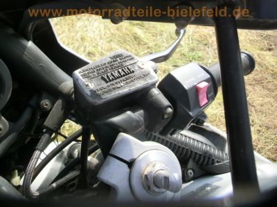 Yamaha_FZR_1000_Genesis_2GH_rot-weiss_-_wie_2LA_2LF_FZ_FZR_600_750_3LE_Exup_65.jpg