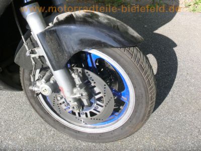 Kawasaki_GPZ_1000_RX_grau_Seitenschaden_ZXT00A_Extras_-_wie_ZX-10_ZXT00B_GPZ_900_750_R_ZX_900_A_63.jpg